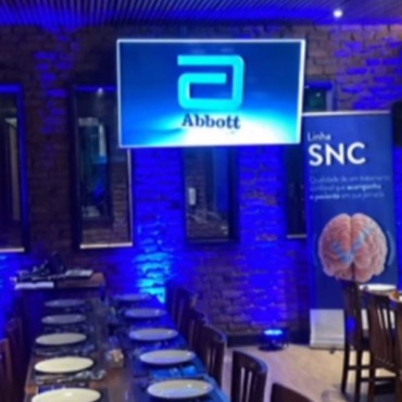 Estrutura audiovisual para jantares e reuniões corporativas em São Paulo
