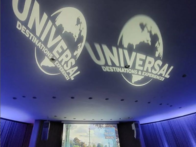 Iluminação cênica para evento da Epic Universal no Museu do Amanhã